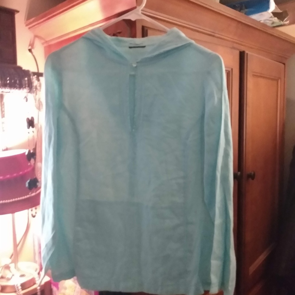 Thin Hoodie Top